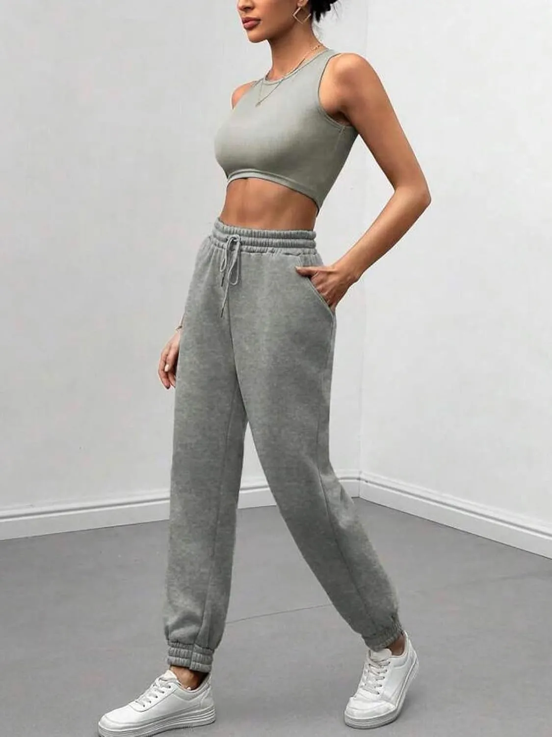 Akmipoem Sweatsuits for Women Set 3 Piece Outfits Zip Up Hoodie Sweatshirt Crop Tank Top Jogger Sweatpants Tracksuit