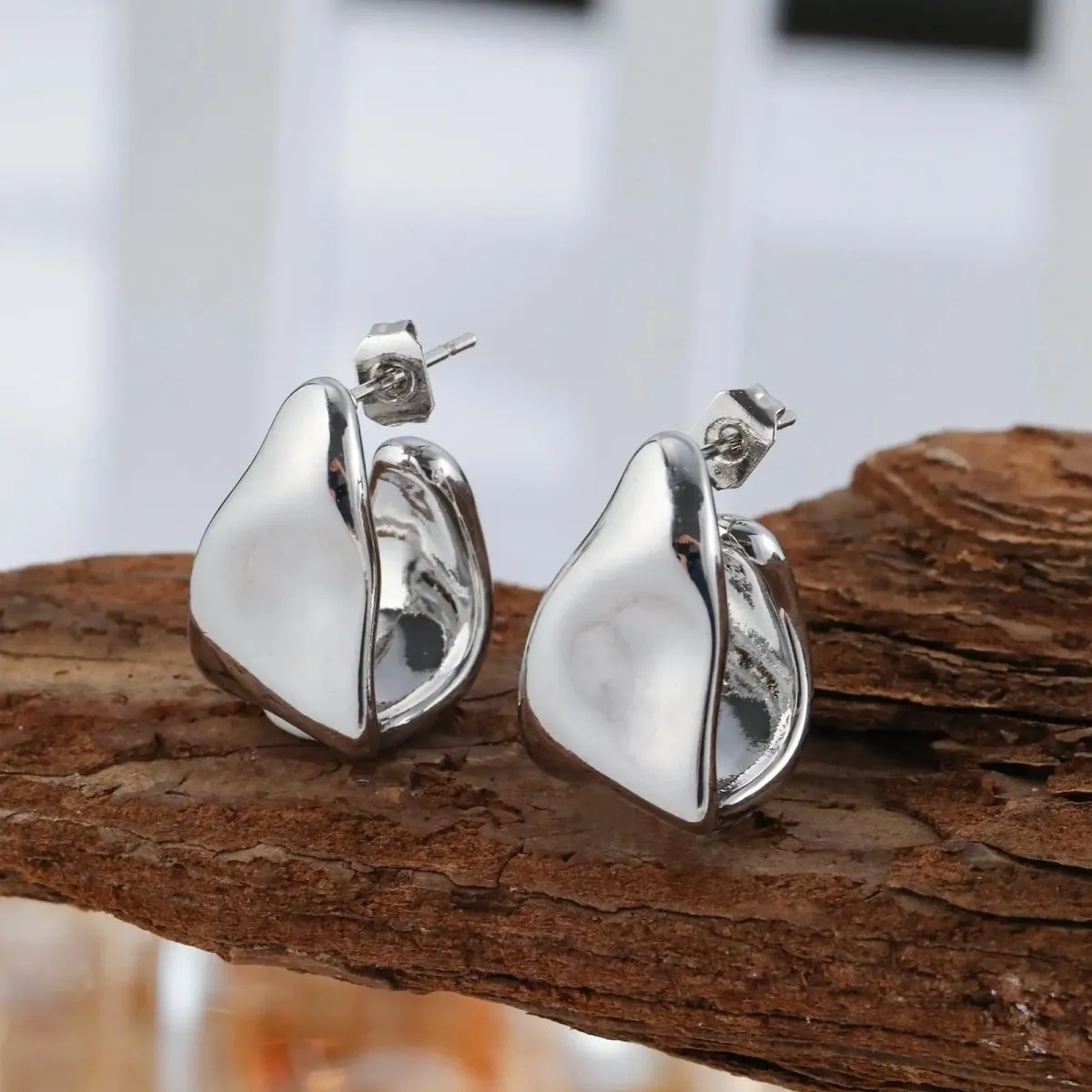 Kyerlyn Chunky Silver Geometric Stud Earrings
