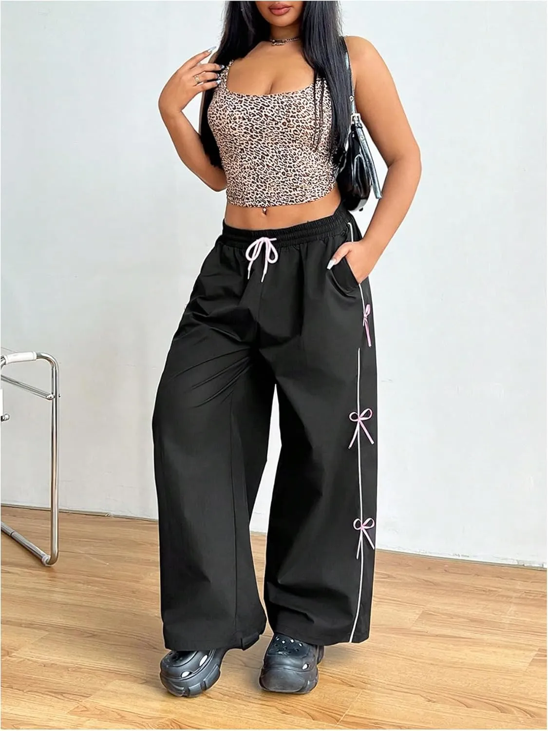 OYOANGLE Women's Plus Size Bow Decor Drawstring Waist Pants Wide Leg Street Casual Long Trousers