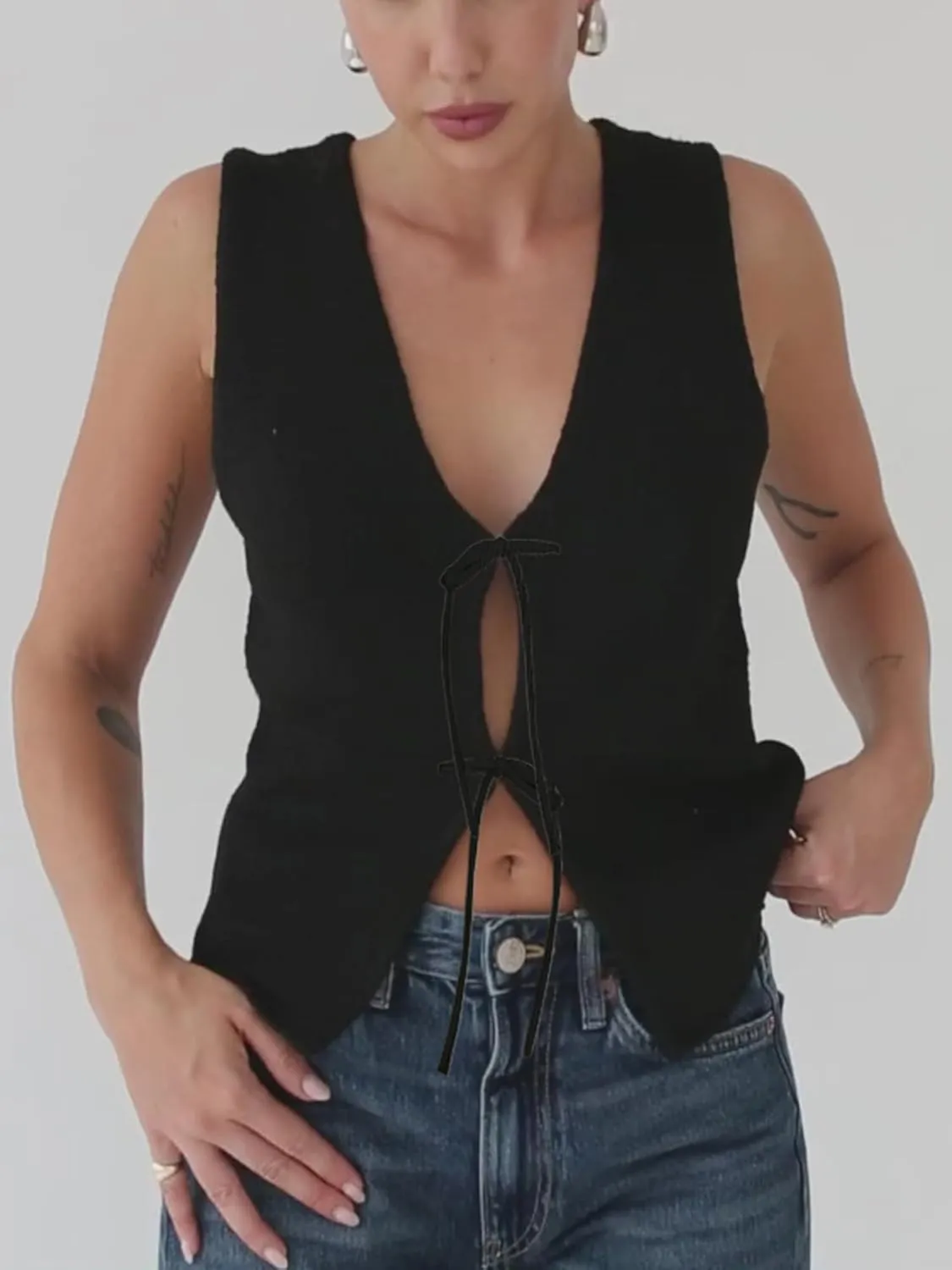 Sunloudy Women Knit Vest Tops Sleeveless Tie Front Crochet Vest V Neck Vintage Crop Sweater Tank Going Out Streetwear