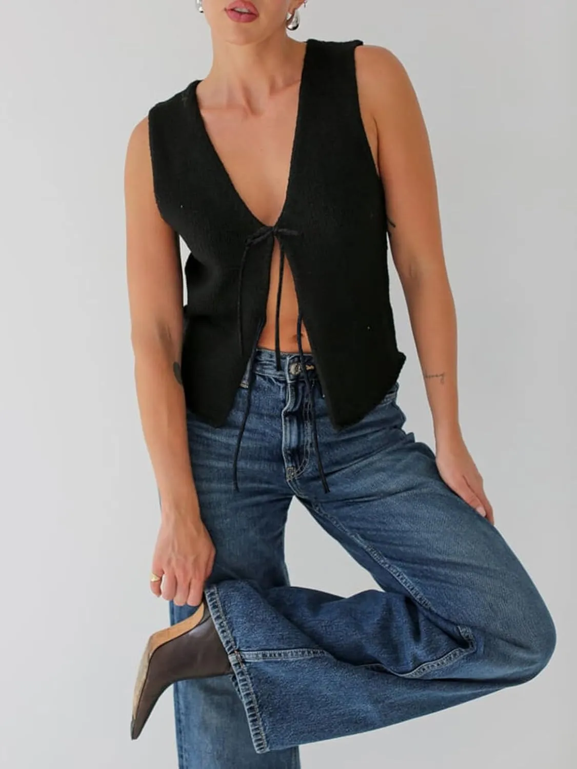 Sunloudy Women Knit Vest Tops Sleeveless Tie Front Crochet Vest V Neck Vintage Crop Sweater Tank Going Out Streetwear